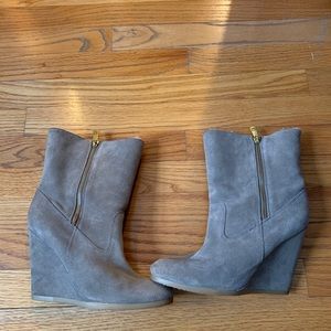 Coach suede boots with warm lining